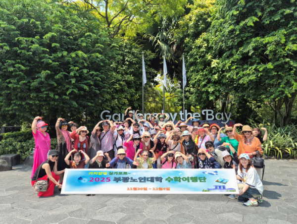 단체사진1-대표2.png