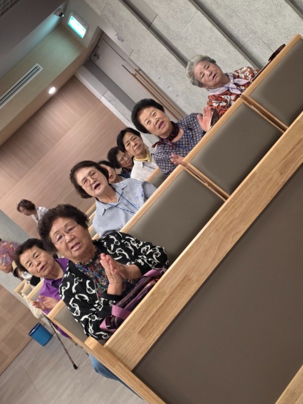 KakaoTalk_20261006_132114249_04.jpg